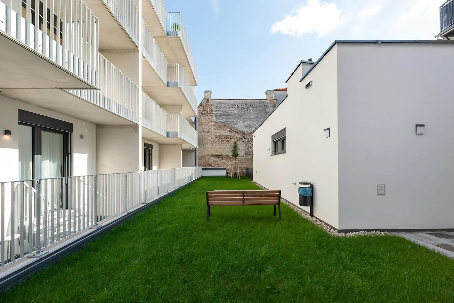 Modern And New Apartment Near Schoenbrunn Viena Austria