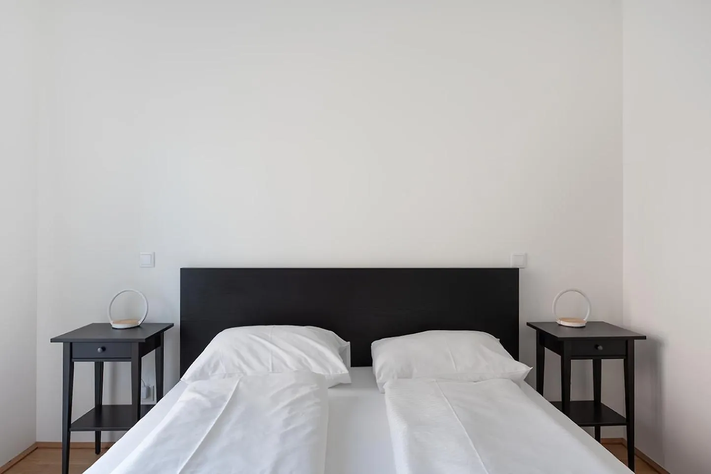 Modern And New Apartment Near Schoenbrunn Viena