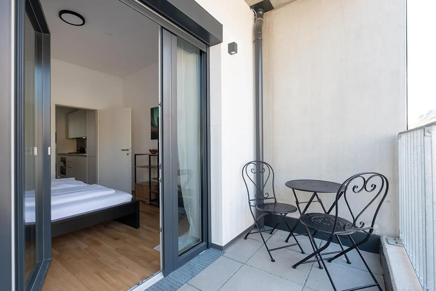 Modern And New Apartment Near Schoenbrunn Bécs Ausztria