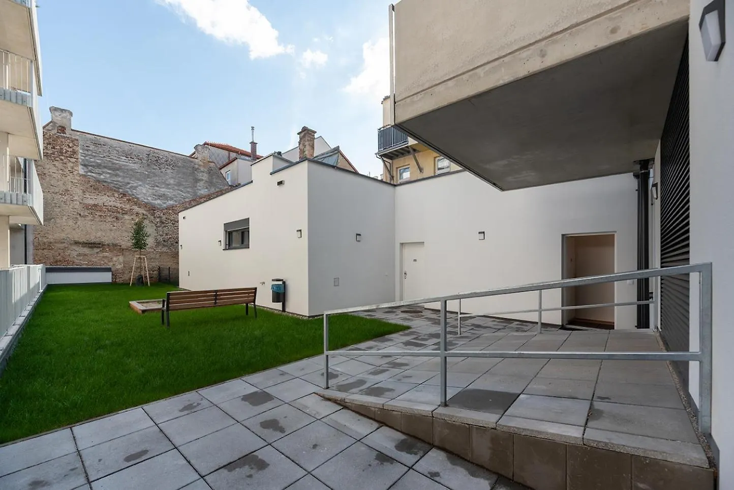 Modern And New Apartment Near Schoenbrunn Bécs 0*,  Ausztria