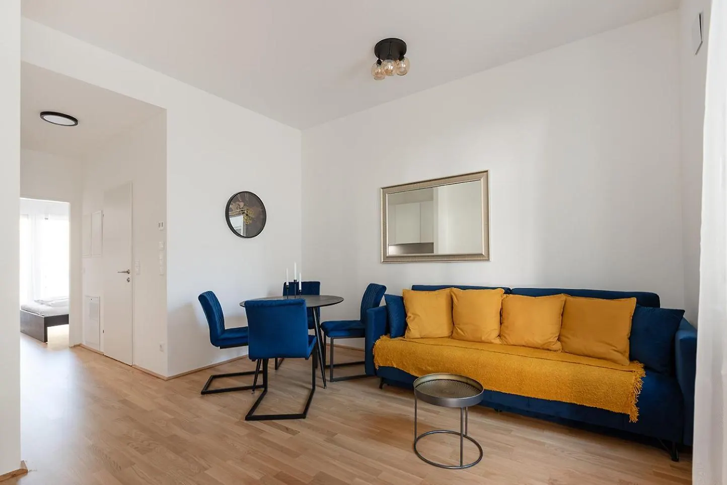 Modern And New Apartment Near Schoenbrunn Bécs